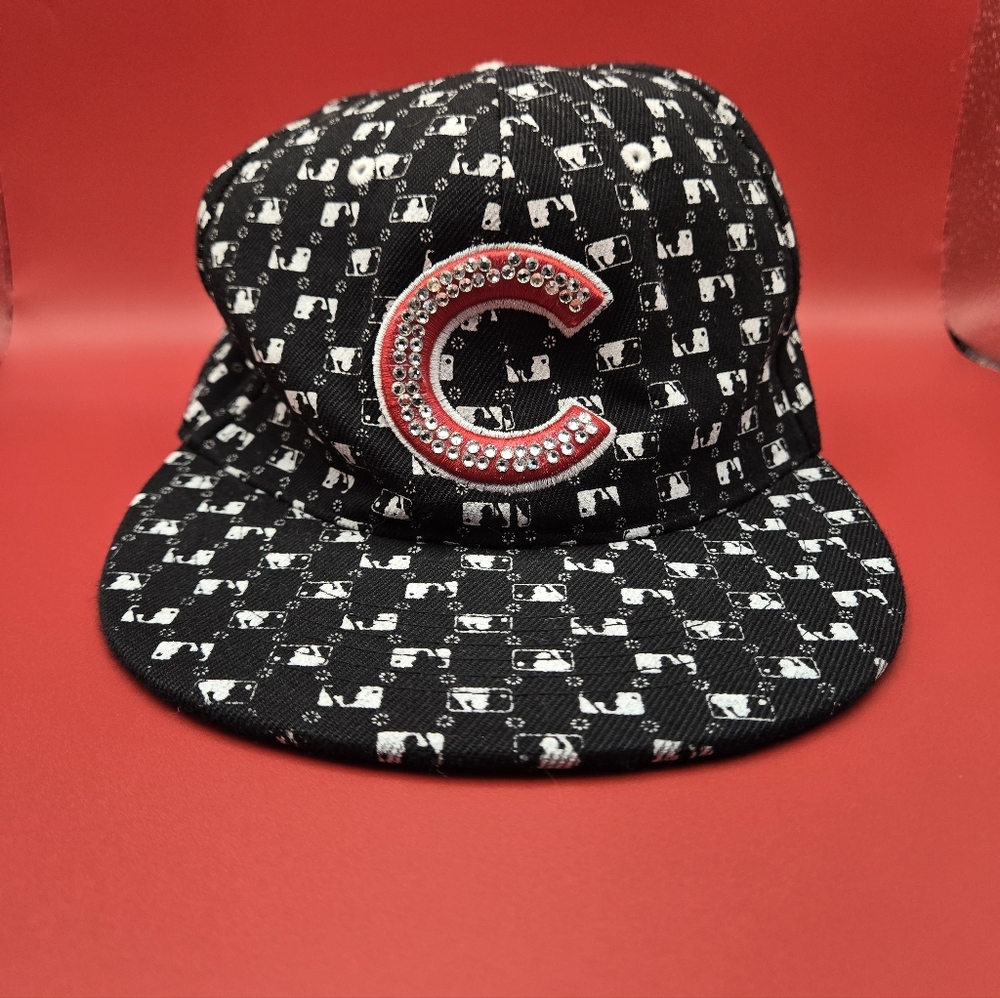 Chicago‎ Cubs MLB All Over Print Rhinestone Bling Hat